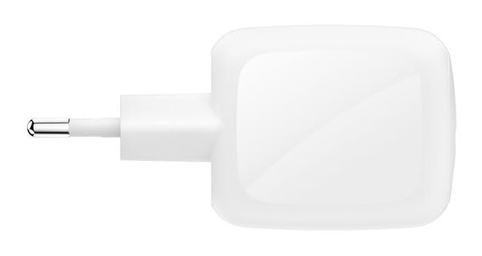Belkin SmartProtect 2-Port USB C Charger 67W, Dual-Port GaN Charger, 2m USBC Cable Included, Fast Charging for MacBook, iPhone 17, iPad Pro, Chromebook, Galaxy S25 Ultra, Pixel 10 - White