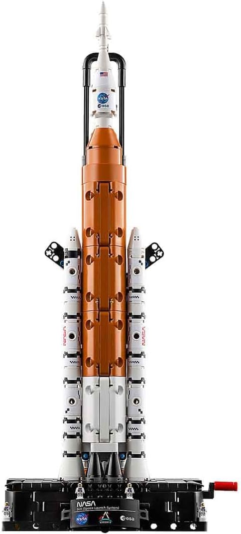 LEGO Technic NASA Artemis Space Launch System Rocket 42221 — image 4