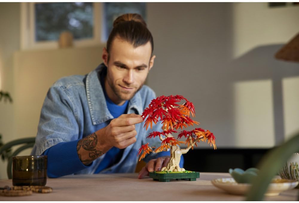 LEGO Botanicals Japanese Red Maple Bonsai Tree 10348 — image 10