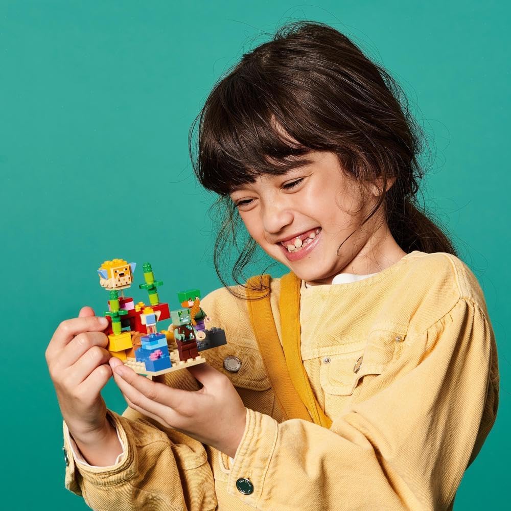 LEGO Minecraft The Coral Reef 21164 — image 3