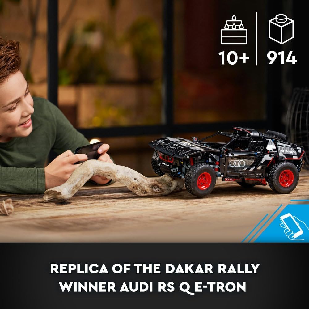 LEGO Technic Audi RS Q e-tron 42160 — image 3