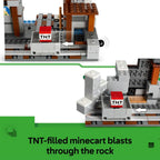 LEGO Minecraft The Pickaxe Mine 21277 — image 3