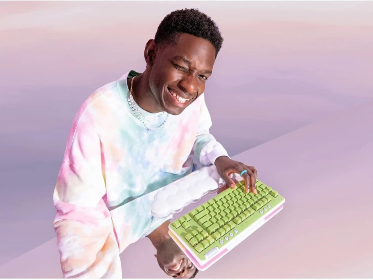 Logitech G715 Wireless Gaming Keyboard — White Mist