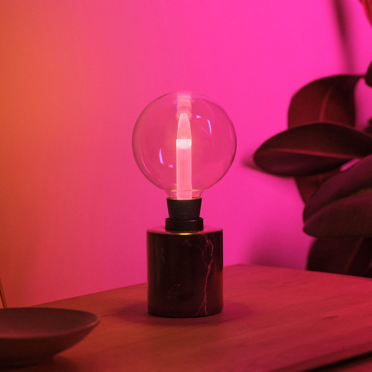 Philips Hue Ellipse White and Colour Ambiance LED Smart Light Bulb [E27 Edison Screw] for Indoor Home Lighting. Bedroom, Livingroom and Dining. — Colour