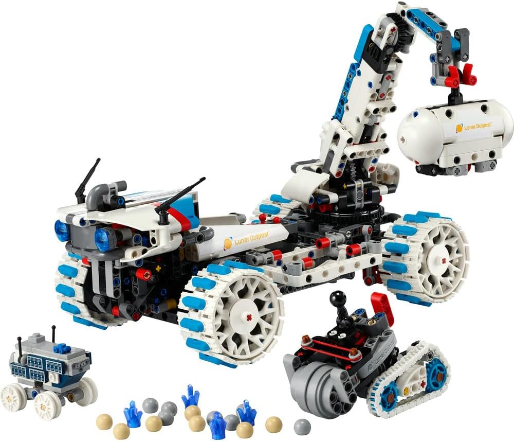 LEGO Technic Lunar Outpost Moon Rover Space Vehicle 42211 — image 9