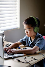 JBL JR310BT Wireless Kids Headphones — Green