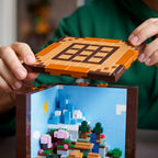 LEGO Minecraft The Crafting Table 21265 — image 3