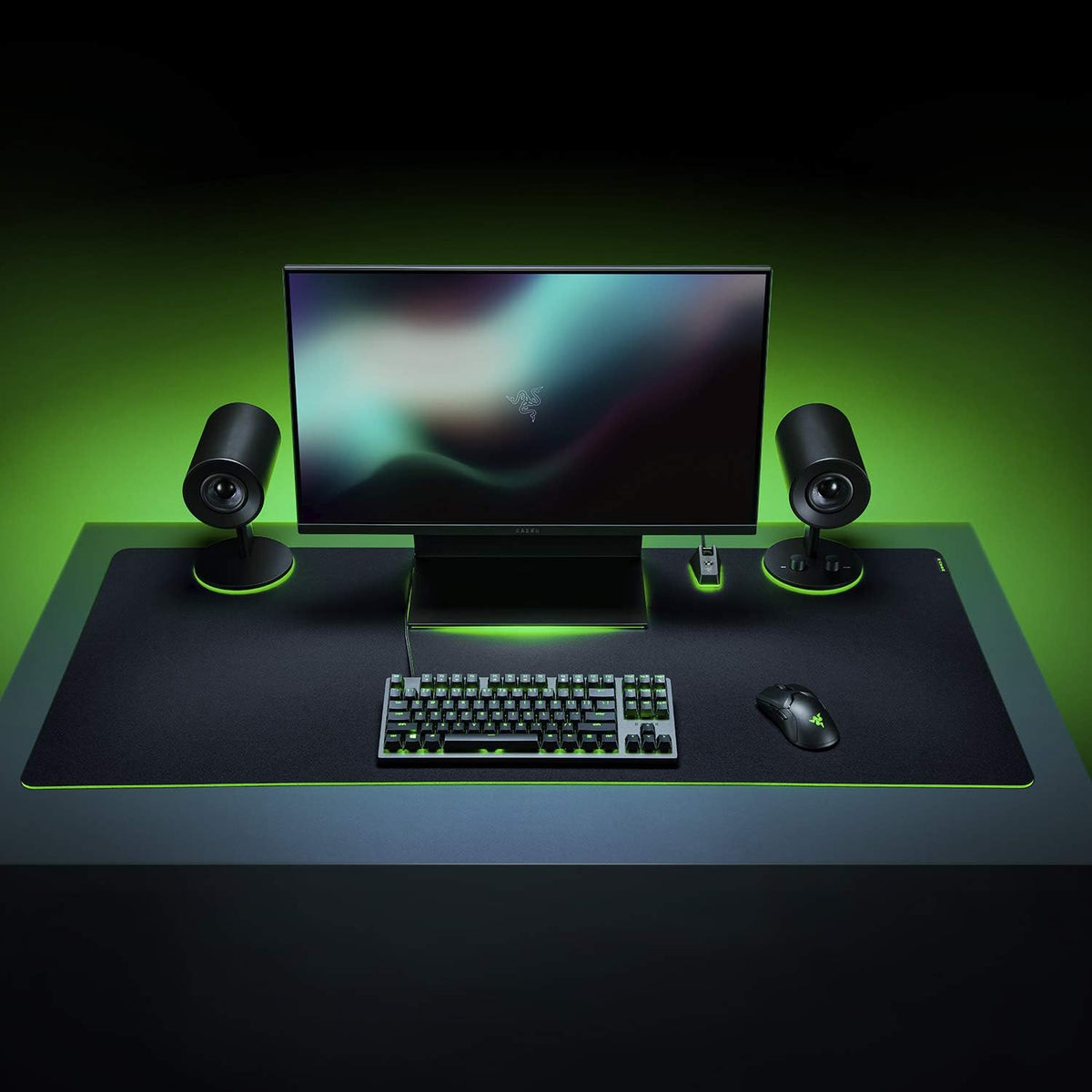 Razer Gigantus V2 Soft Gaming Mouse Mat for Speed & Control (XXL) — Black — product image 7