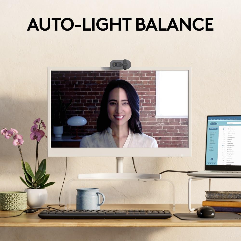 Logitech BRIO 100 Webcam — Graphite