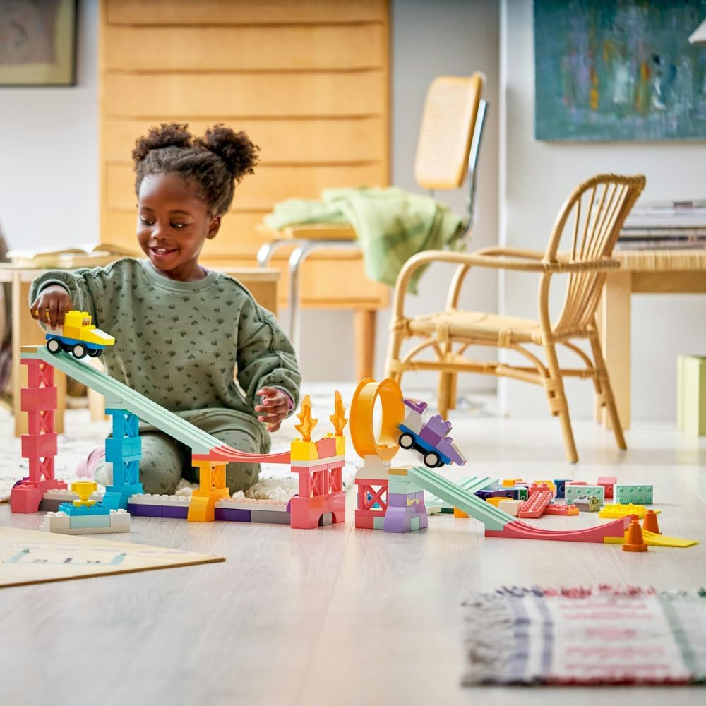 LEGO DUPLO 3 in 1 Creative Ramps with Vehicles 10478 — image 7