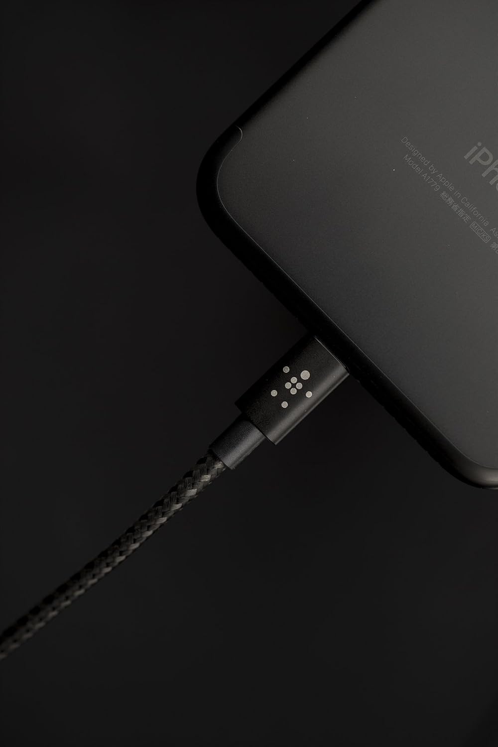 Belkin SYNC/CHARGE CABLE,2.4A,LTG,1.2m,Black