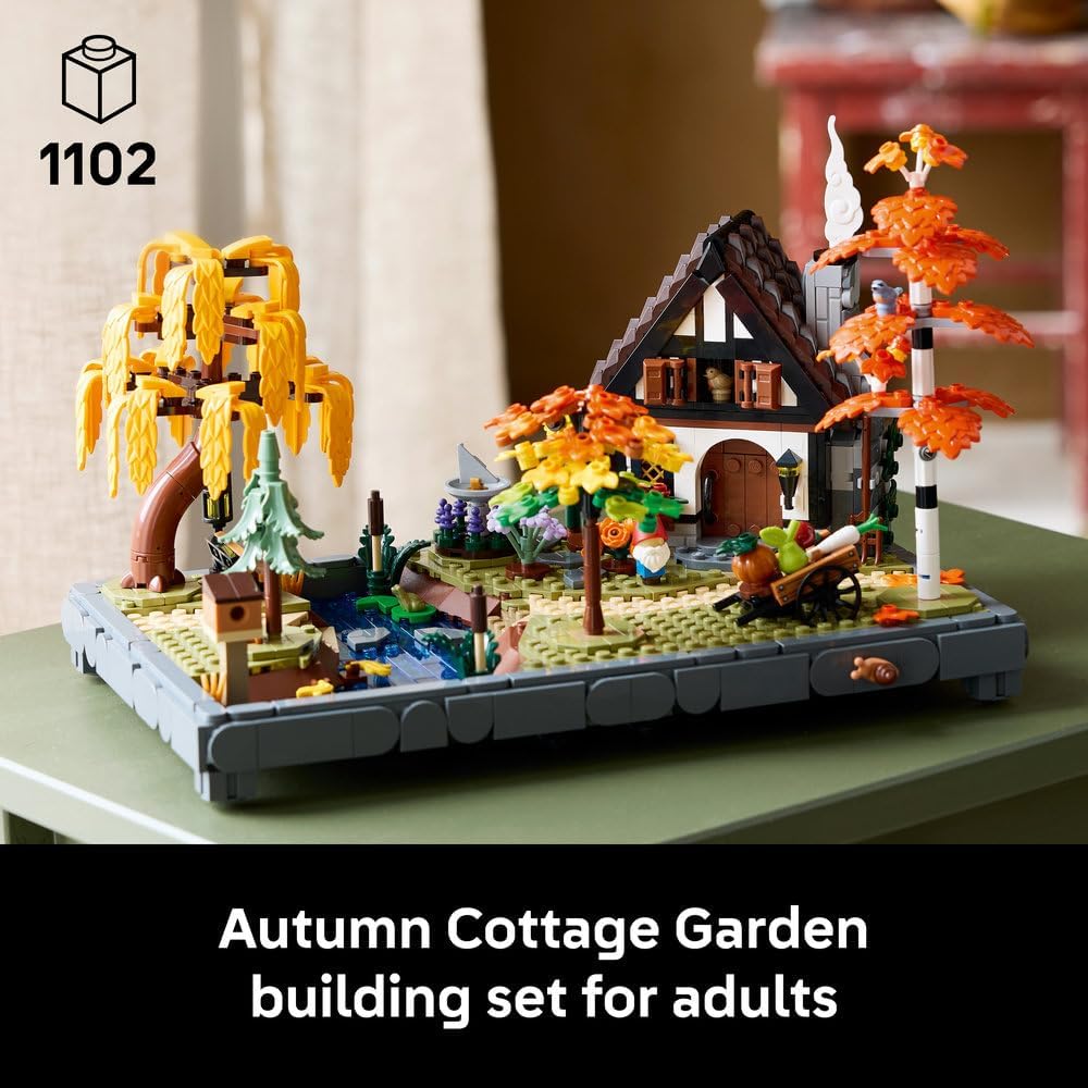 LEGO Icons Autumn Cottage Garden 11372 — image 2