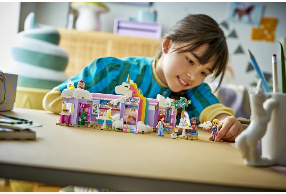 LEGO Friends Unicorn Dream Café 42684