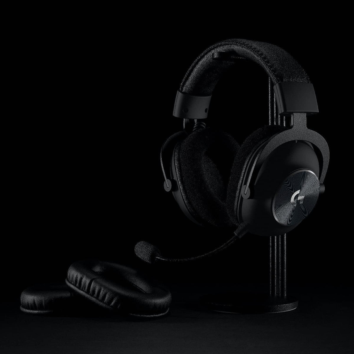 Logitech G PRO X SUPERLIGHT Mouse and PRO X Wireless Headset Bundle