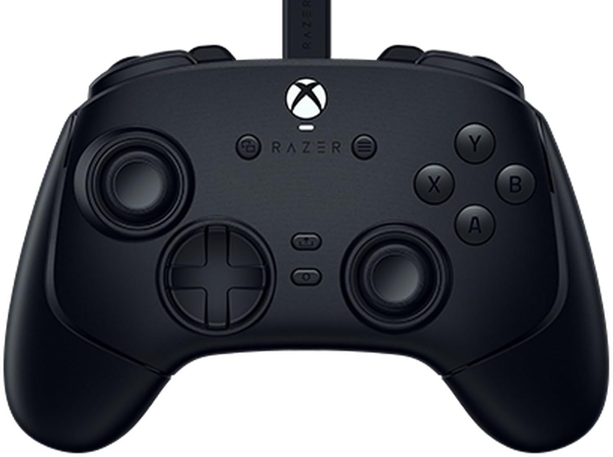 Razer Wolverine V3 Tournament Edition XBOX/PC — main product image