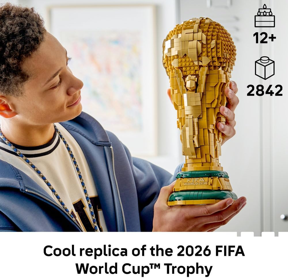 LEGO Editions FIFA World Cup Official Trophy 43020