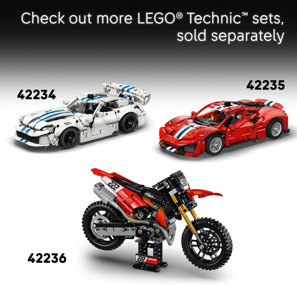 LEGO Technic Batmobile Tumbler 42239 — image 7