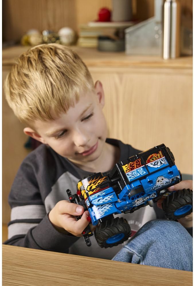 LEGO Technic Monster Jam Grave Digger Fire and Ice 42219 — image 8