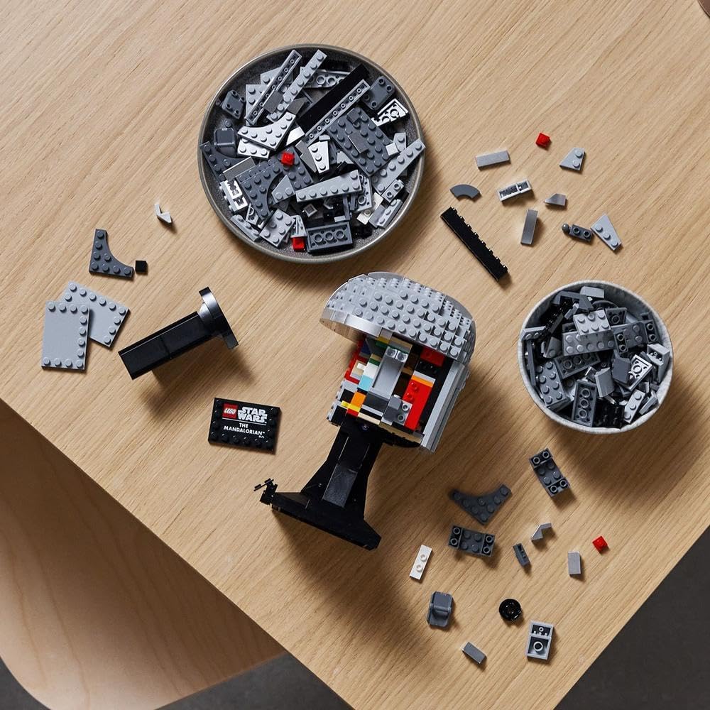 LEGO Star Wars The Mandalorian Helmet 75328