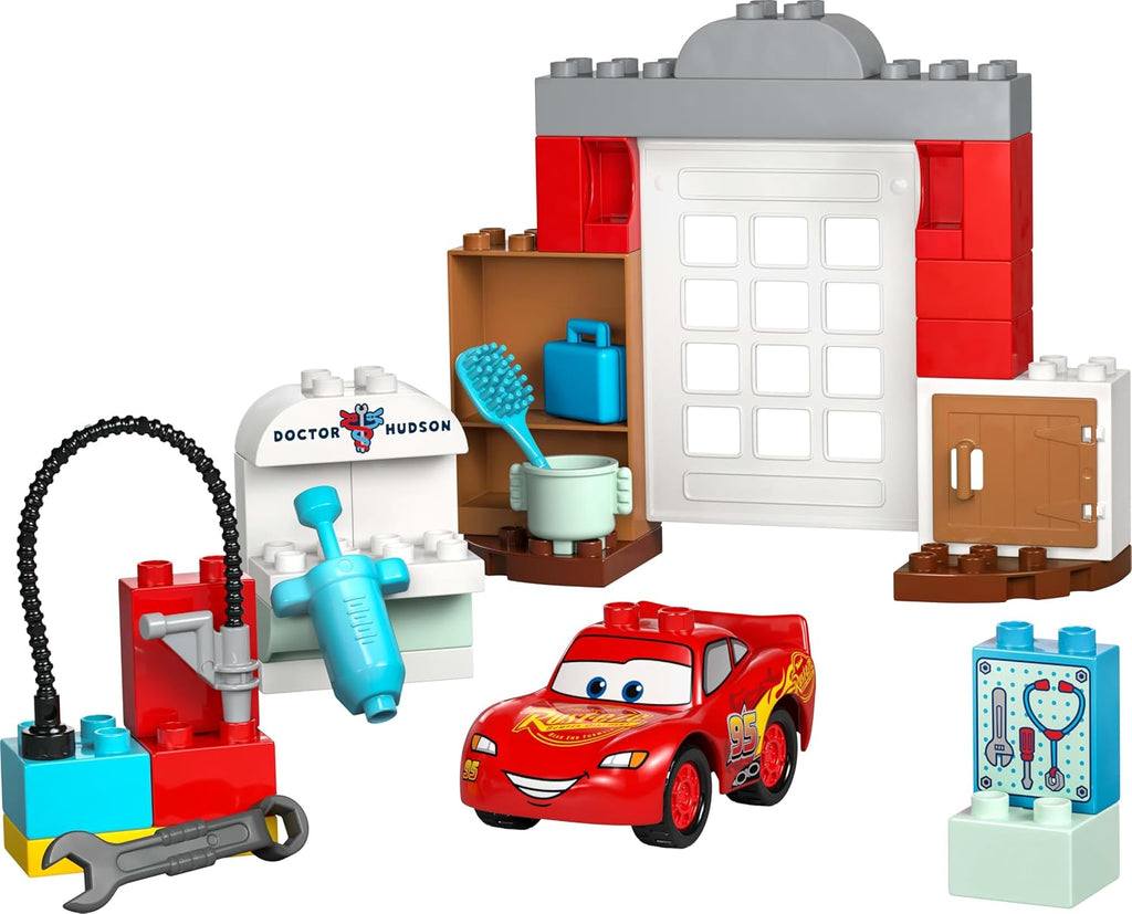 LEGO DUPLO Disney McQueen's Visit to Doc's Garage 10456 — image 2