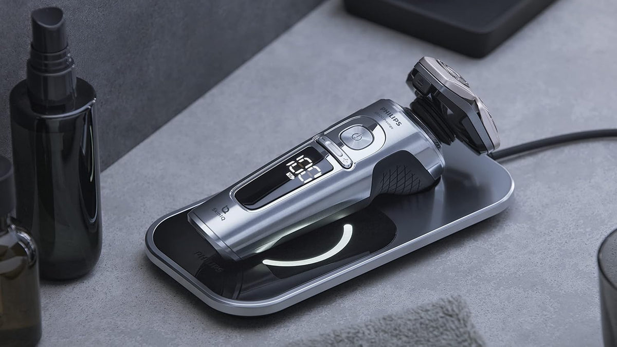 Philips Shaver Series 9000 Prestige, Wet and Dry Electric Shaver, Bright Chrome, Lift & Cut Shaving System, SkinIQ Technology, Qi Charging Pad, Beard Styler, Nose Trimmer, Model SP9871/22 — Bright Chrome Brushed