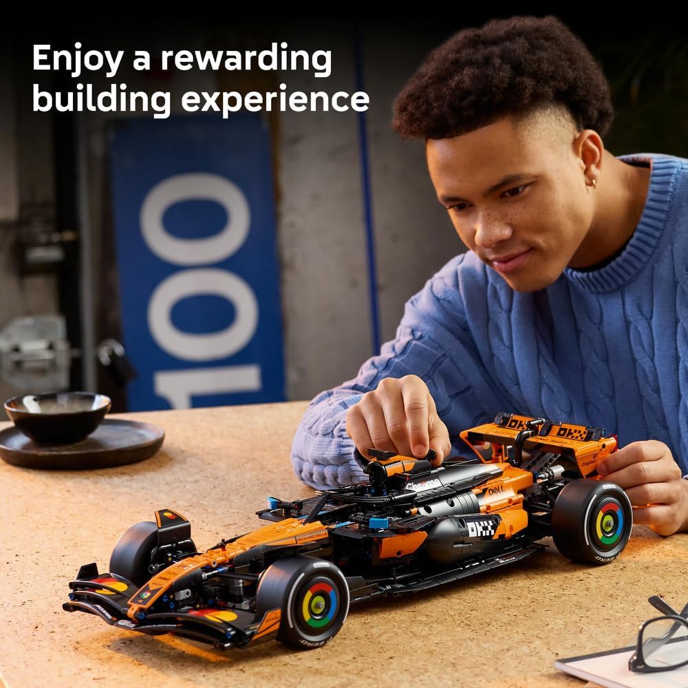 LEGO Technic McLaren MCL39 F1 Car 42228 — image 3