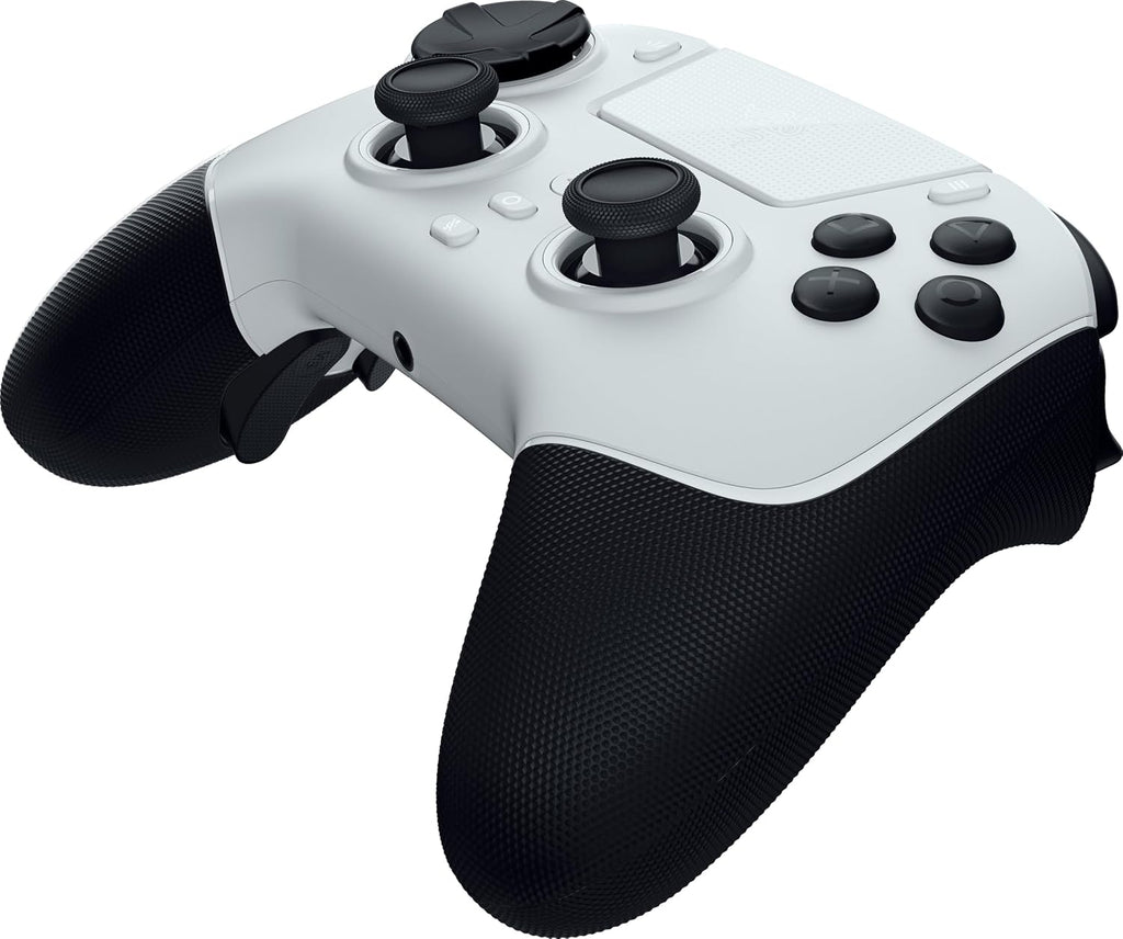 Razer Raiju V3 Pro Wireless Esports Controller for PlayStation 5 & PC — product image 4