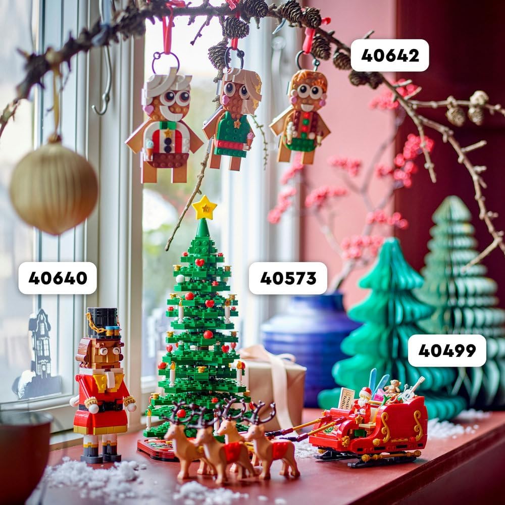 LEGO Christmas Tree 40573 — image 7