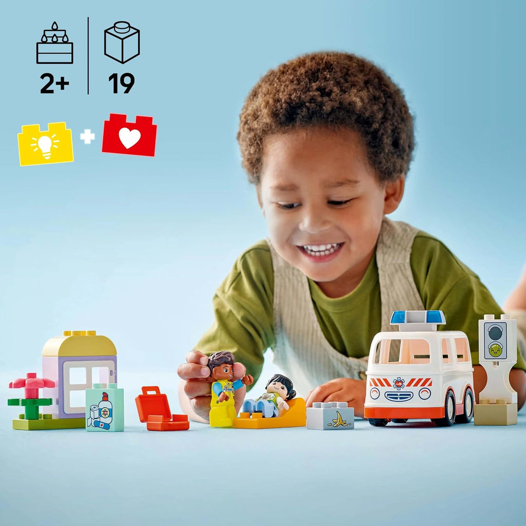 LEGO DUPLO Ambulance & Driver 10447 — image 7