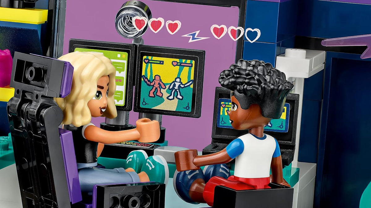 LEGO Friends Nova's Room Gaming Themed Bedroom Playset 41755 — image 5