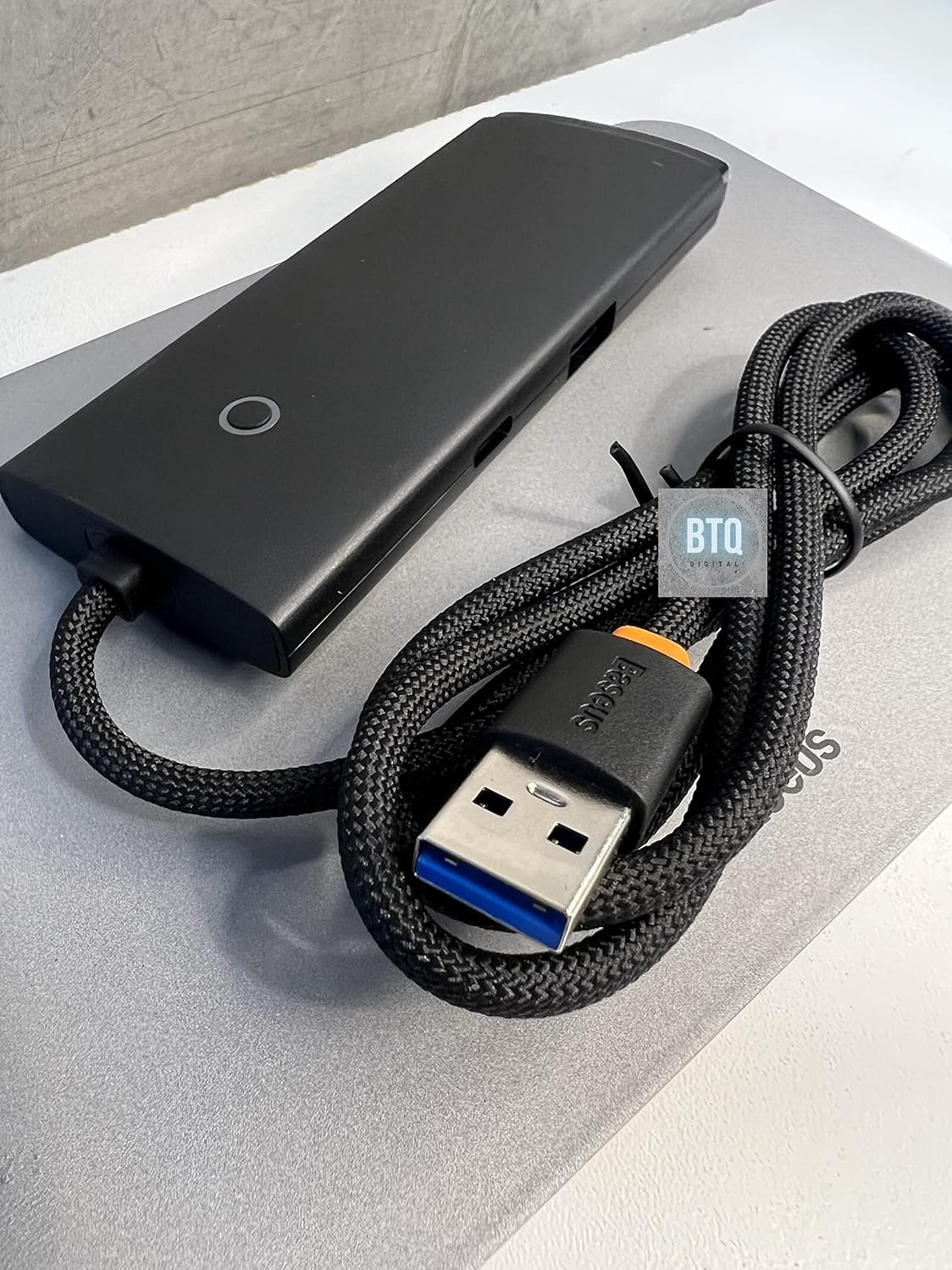 Baseus USB Hub USB 3.0, 4-Ports USB Splitter Power Hub Adapter USB Extension 5Gbps High-Speed Data Hub with USB C Charging — Black