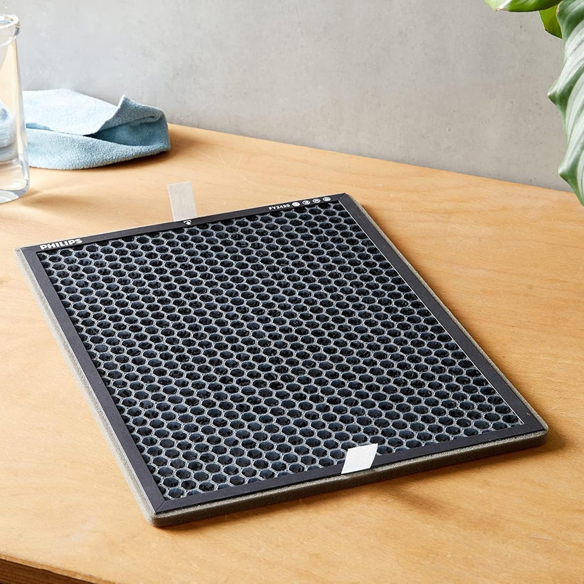 Philips Active Carbon Filter - FY2420/30 — Black