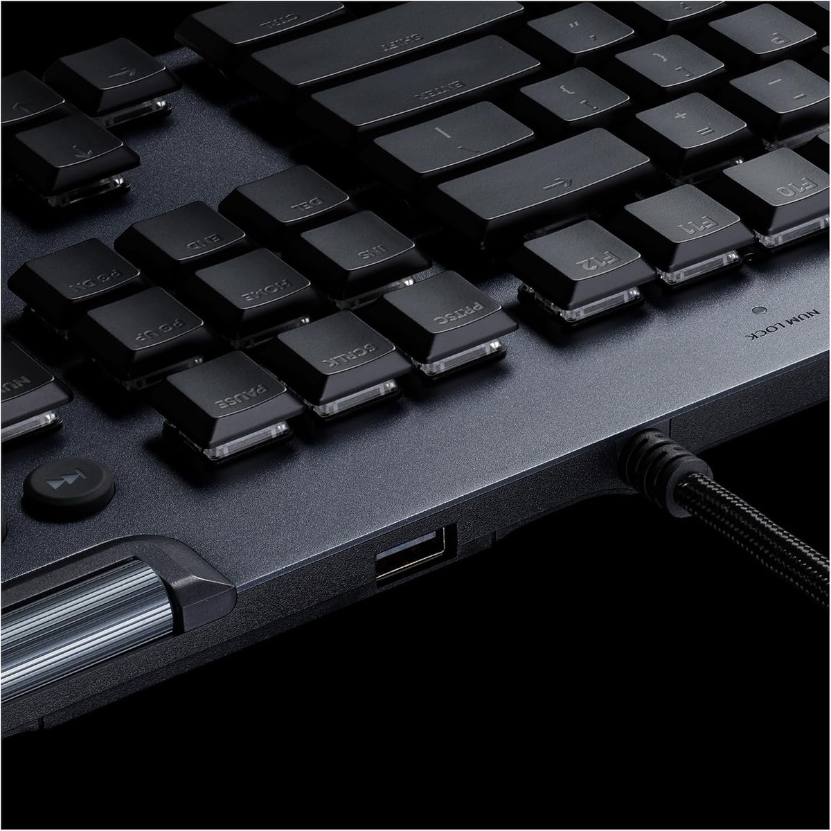 Logitech G815 Gaming Keyboard — Black