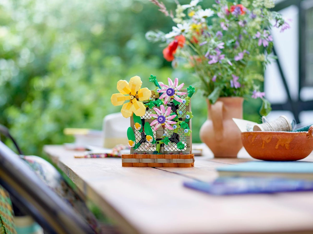 LEGO Flower Trellis 40683 — image 3