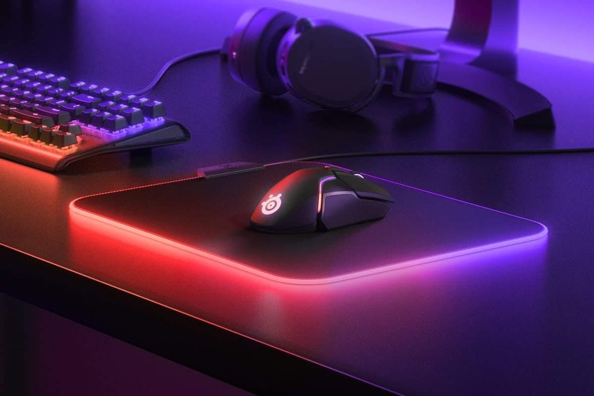 Steelseries Qck Prism Cloth Gaming MoUSe Pad - 2-Zone Rgb Illumination - Real-Time Event Lighting - Optimized For Gaming Sensors - Size M (320X270Mm), Black + Rgb — product image 5
