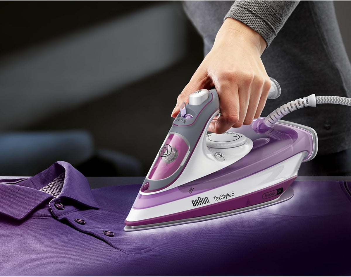 Braun Household TexStyle 5 Pro Steam Iron SI5037VI - Iron with Freeglide 3D Ironing Sole, Vertical Steam, 2700 Watt, Violet — detail image 5