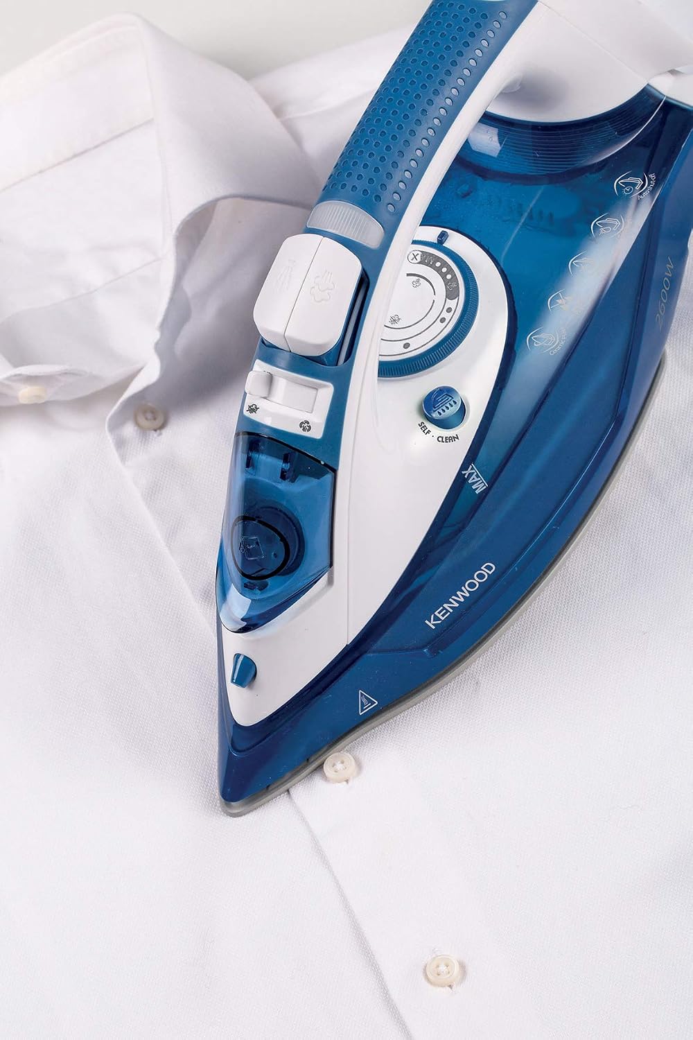 Kenwood Steam Iron 2600W with Ceramic Soleplate, Auto Shut-Off, Anti-Drip, Anti-Calc, Self Clean, Continuous Steam, Steam Burst, Spray Funct — detail image 5