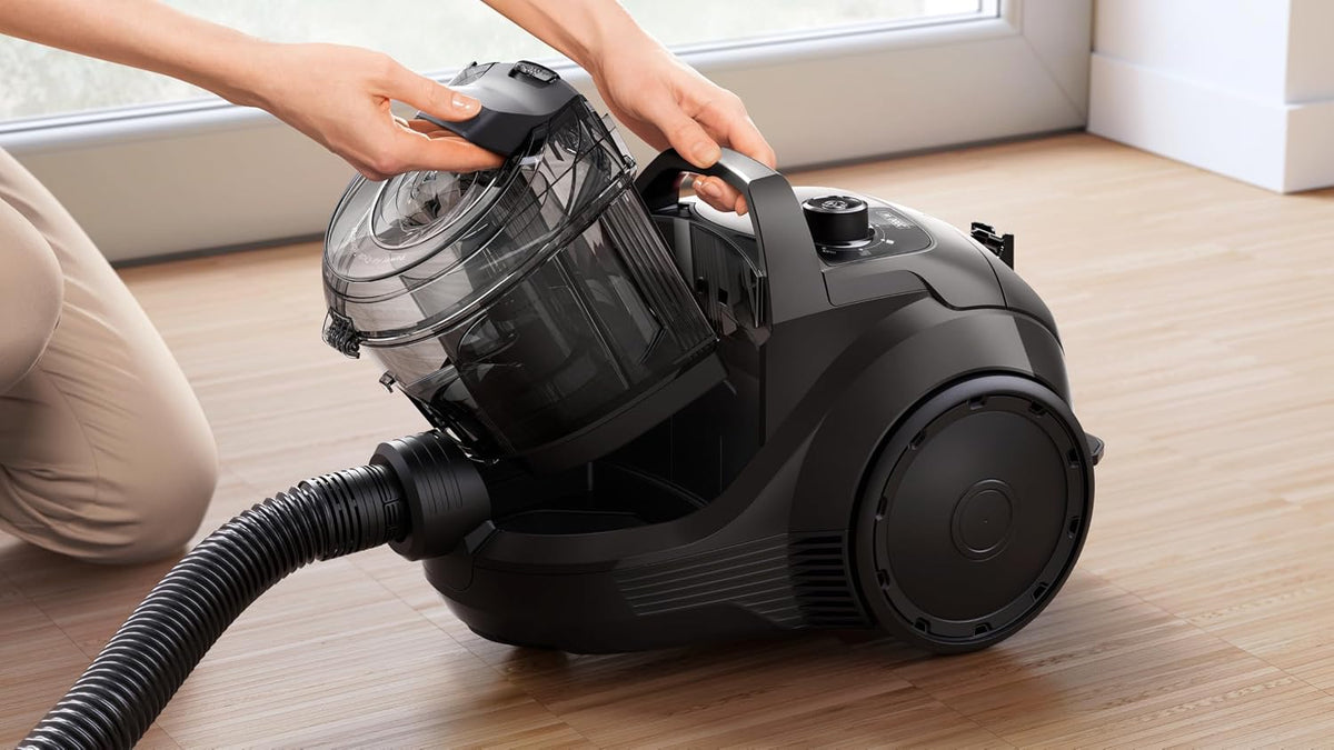 Bosch Bagless Vacuum Cleaner, BGS21WBAGB, 2000W, Black, German Engineering — detail image 3