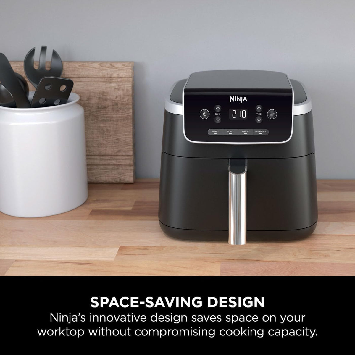 Ninja Air Fryer PRO 4.7L, Single Drawer, 4-in-1, Air Fry, Roast, Reheat, Dehydrate, Cooks 1-2 Portions, Digital, Non-Stick Drawer & Crisper  — detail image 5