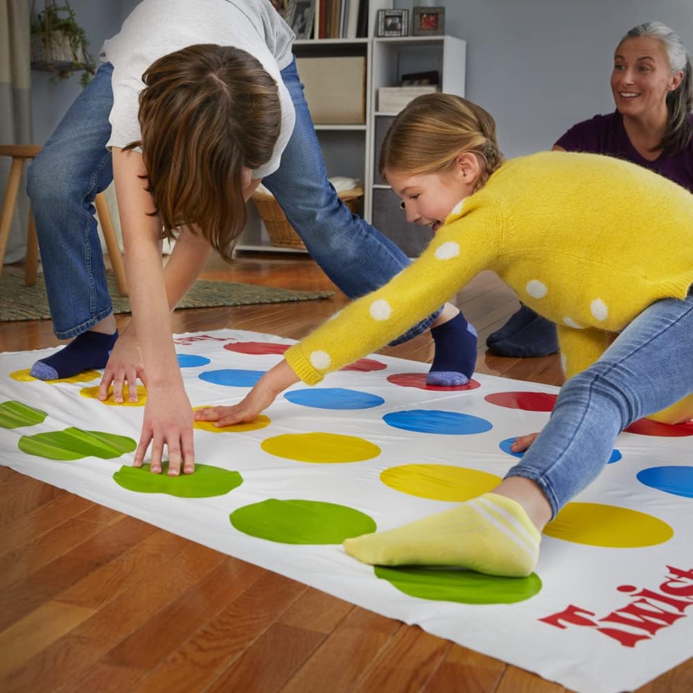 Twister Game, Family and Kids Party Game, Twister Board Game Ages 6 and Up, Indoor and Outdoor Classic Game — image 4