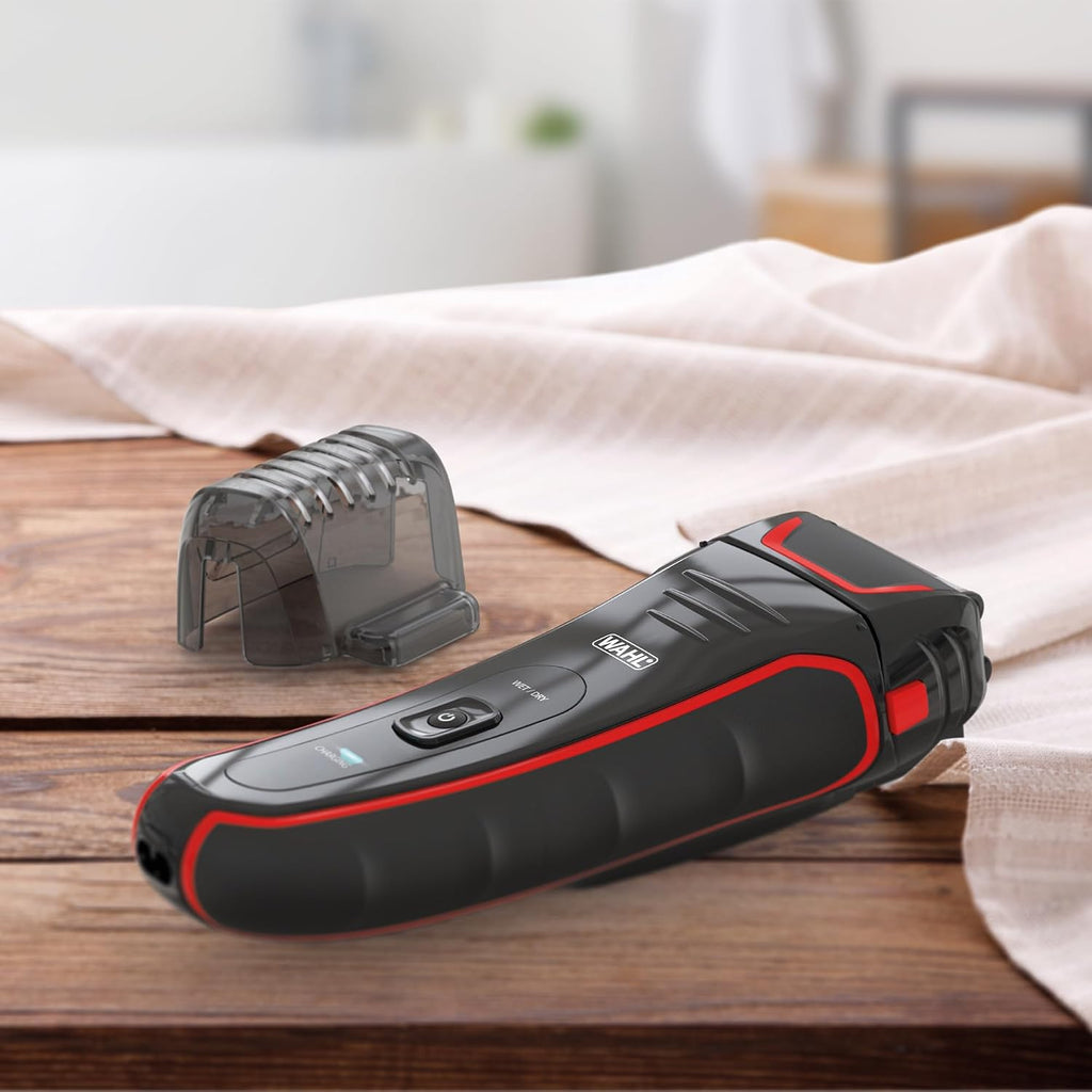 Wahl Clean & Close Plus Rechargeable Wet & Dry Foil Shaver, Black and Red — image 7
