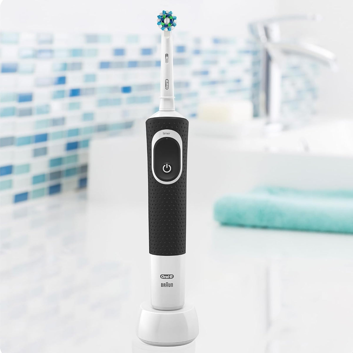 Oral B Vitality 300 Rechargeable Toothbrush with CrossAction Brush Head, 3 Cleaning Modes & 2 Minutes Built-in Timer D103.413.3 Black — image 7