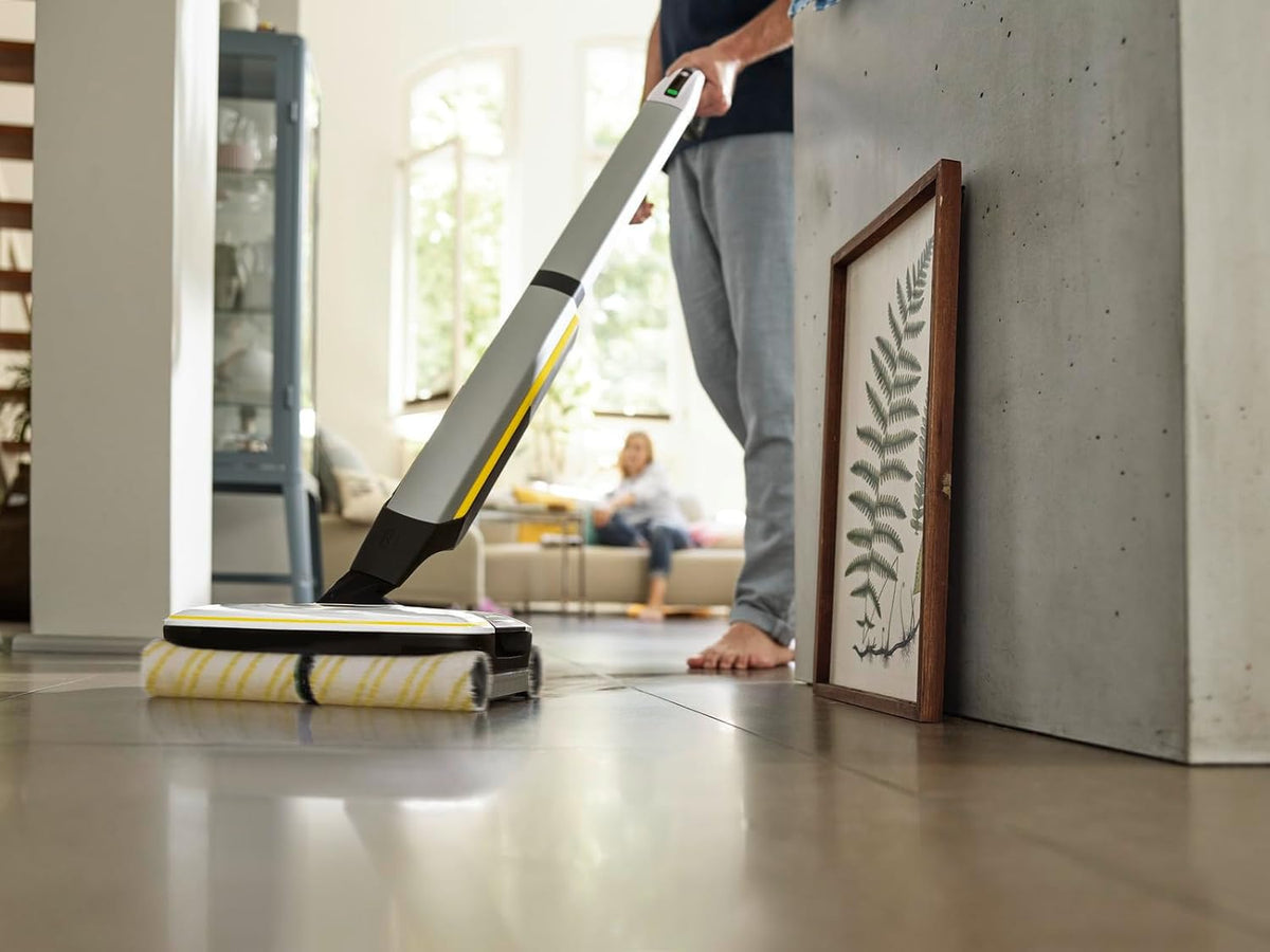 Karcher FC 7 Cordless Floor Cleaner – Powerful 4-Roller Hard Floor Cleaning Machine with Dual Tank System and Long Battery Life — image 6